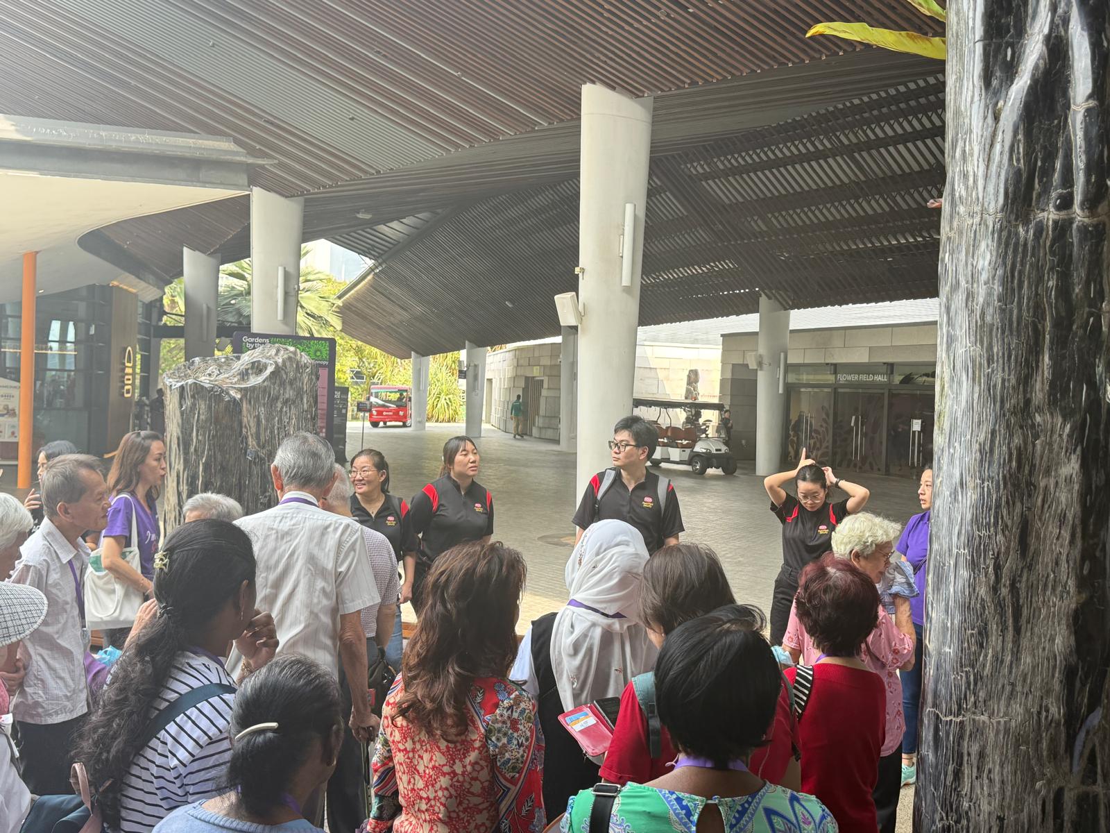 Reachfield volunteers with Brahm Centre